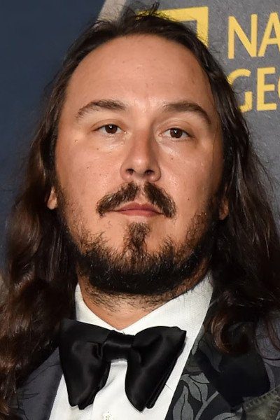 A headshot of Kyle Newacheck.