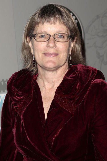 A headshot of Sharon Seymour.
