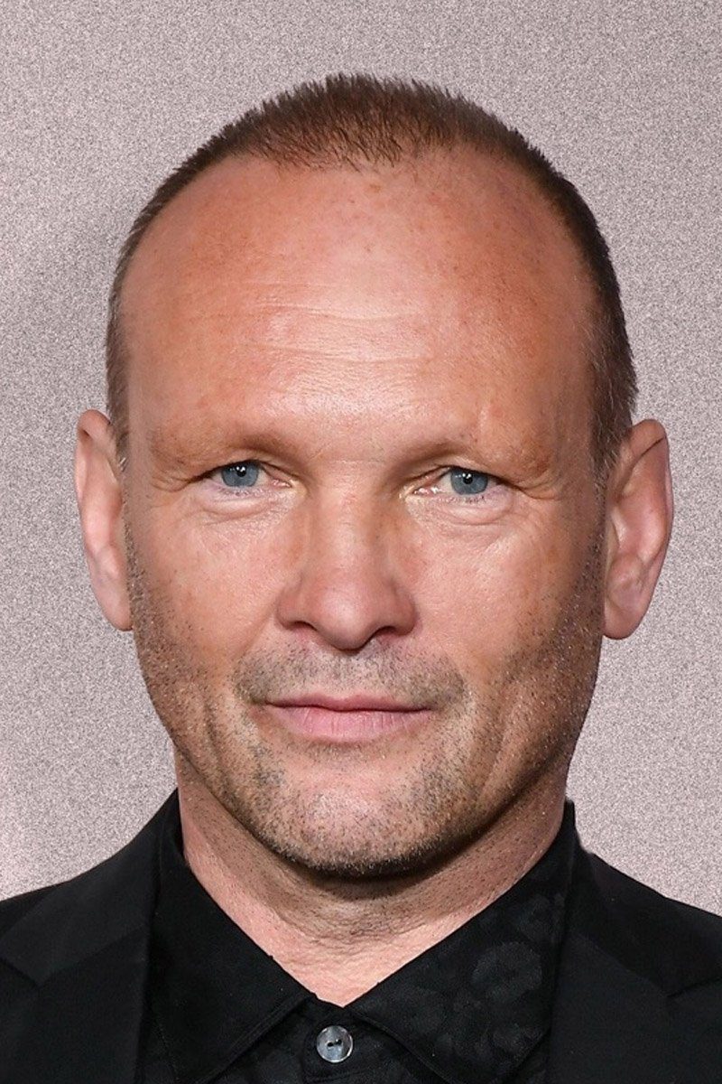A headshot of Andrew Howard.